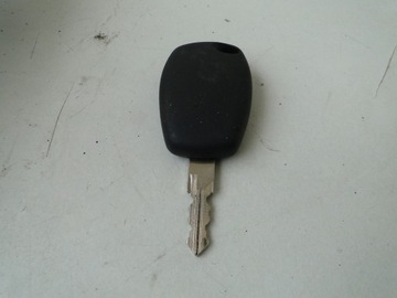 DUSTER 13-17 KLÍČEK KLÍČ