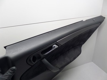 ОБИВКА БОКОВОЙ ДВЕРИ ЗАДНЯЯ ПРАВАЯ MERCEDES-BENZ C CLASS W203