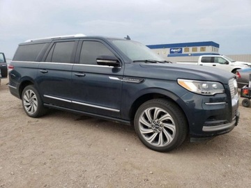 Lincoln Navigator III 2022 Lincoln Navigator 2022, 3.5L, 4x4, L RESERVE, po gradobiciu 3.5 Benzyna, zdjęcie 3