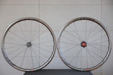 NOWE koła ZIPP 202 CARBON, 700C, DISC, Shimano