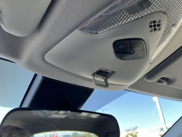 Toyota C-HR I Crossover Facelifting 1.8 Hybrid 122KM 2023 Toyota C-HR 1.8 Hybrid GPF Comfort, zdjęcie 22