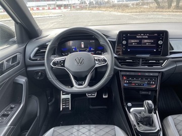 Volkswagen T-Roc I SUV Facelifting 1.5 TSI ACT 150KM 2023 Volkswagen T-Roc 1.5 TSI 150 KM DSG | R-Line | Kam, zdjęcie 9