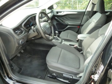 Ford Focus IV Kombi 2.0 EcoBlue 150KM 2019 Ford Focus Titanium Nawigacja Klimatronik Bezwypadkowy Serwisowany Gwaranc, zdjęcie 8