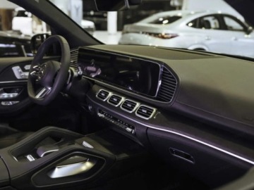 Mercedes GLE V167 SUV Facelifting 2.0 300d 269KM 2025 MERCEDES-BENZ GLE 300 d 4-Matic AMG Line 2.0 (269KM) 2025, zdjęcie 12