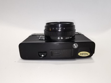 Minolta Hi-Matic E Rokkor QF 40mm f 1.7
