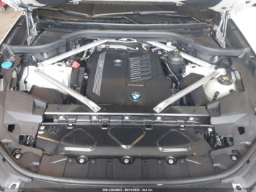 BMW X6 G06 2021 BMW X6 xDrive40i 2021 3.0l 3.0 Benzyna 335KM, zdjęcie 7
