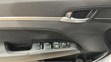 Hyundai Elantra VI Sedan Facelifting 1.6 MPI Gamma 128KM 2020 Hyundai Elantra 1.6 MPI 127KM Salon Polska, zdjęcie 12