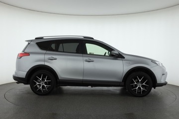 Toyota RAV4 IV MPV Facelifting 2.5 Hybrid 197KM 2017 Toyota RAV 4 2.5 Hybrid, Salon Polska, 4X4, zdjęcie 5