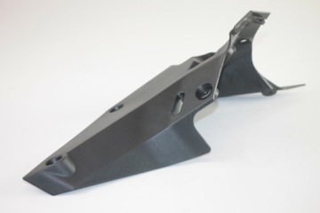 KTM DUKE 125 250 390 17-23 ПЛАСТИКОВАЯ ПРАВАЯ ЗАПОЛНИТЕЛЬНАЯ