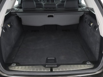 BMW Seria 5 F10-F11 Touring Facelifting 520d 190KM 2016 BMW 520 4x4 automat full LED skóra duża navi, zdjęcie 19