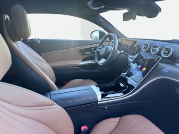 Mercedes CLE Coupe 2.0 300 258KM 2025 Mercedes-Benz CLE CLE 300 4MATIC Coupe AMG Panorama Burmester Kamera 3, zdjęcie 14