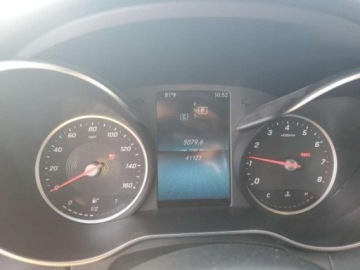 Mercedes Klasa C W205 2019 Mercedes-Benz Klasa C C300 4matic 2.0 Benzyna 255KM, zdjęcie 9