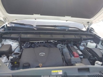 Toyota Highlander III 2022 Toyota Highlander Limited 2022 3.5l 3.5 Benzyna 295KM, zdjęcie 7