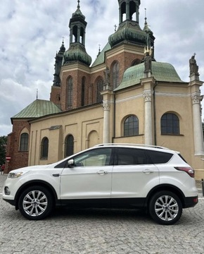 Ford Kuga II 2017 Ford Kuga Ford Kuga II Biala perelka fulll opcja 1.5 Benzyna 250KM, zdjęcie 6