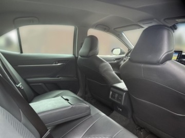 Toyota Camry IX Sedan 2.5 Hybrid Dynamic Force 218KM 2021 Toyota Camry Toyota Camry 2.5 Hybrid Prestige CVT FV23 Gwarancja Salon, zdjęcie 13