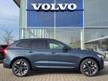 Volvo XC60 II 2025 VOLVO XC60 T6 Plug-In Hybrid AWD Ultra Dark Suv 2.0 (398KM) 2025, zdjęcie 4