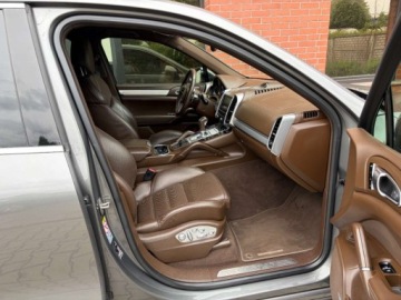 Porsche Cayenne II SUV Facelifting 4.2 D 385KM 2014 Porsche Cayenne 4.2 diesel 385 KM faktura VAT automat 4x4 zadbany za, zdjęcie 18