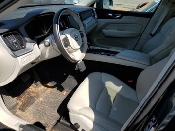 Volvo XC60 II 2018 Volvo XC 60 2018 VOLVO XC60 T5 MOMENTUM 2.0 Benzyna 316KM, zdjęcie 7