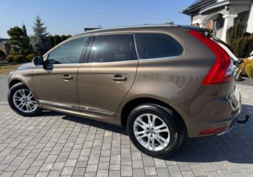 Volvo XC60 I SUV Facelifting 2.0 D4 DRIVE-E 181KM 2015 Volvo XC 60 2.0D4 181PK Automat Skory Xenon Panorama Serwis Zadbane POLECAM, zdjęcie 3
