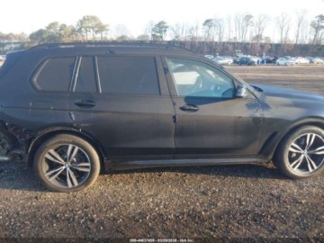 BMW X7 2022 BMW X7 xDrive40i 2022 3.0 Benzyna 335KM, zdjęcie 6