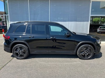 Mercedes GLB SUV Facelifting 2.0 220 190KM 2025 MERCEDES-BENZ GLB 220 4-Matic AMG Line 2.0 (190KM) 2025, zdjęcie 1
