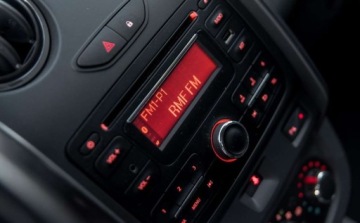 Dacia Duster I SUV Facelifting 1.2 TCe 125KM 2015 Dacia Duster Dacia Duster 1.2 Benzyna 125KM, zdjęcie 12