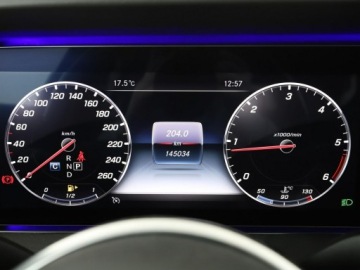 Mercedes Klasa E W213 Kombi 2.0 220d 194KM 2018 Mercedes E 220 FV-23% AMG-Line Automat Panorama, zdjęcie 21