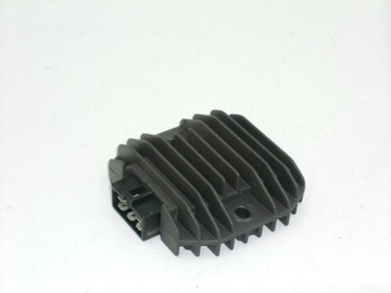 РЕГУЛЯТОР НАПРЯЖЕНИЯ YAMAHA YZF R1 ОРИГИНАЛ