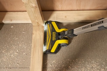 Ручной вертикальный пылесос 3в1 18V V20 аккумулятор 2.0Ач + аккумулятор Stanley Fatmax