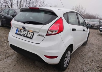Ford Fiesta VII Hatchback 3d Facelifting 1.5 TDCi 75KM 2016 Ford Fiesta 2016r, 1.5 TDCI. Lekko uszkodzony prawy przod. Jezdzi 1.5, zdjęcie 2