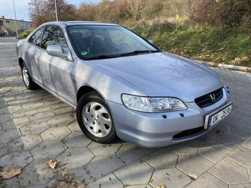 Honda Accord VI Sedan 2.0 16V 147KM 1998 Honda Accord Coupe Benzyna Automat TOP