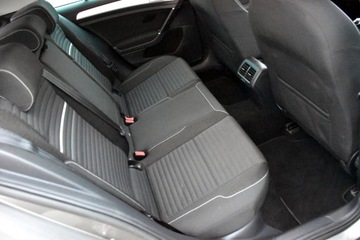 Volkswagen Golf VII Hatchback 3d 1.6 TDI-CR DPF 105KM 2014 Volkswagen Golf VII CUP Edition 1.6TDI 105KM 5drzwi ACC BOGATA Wersja 2014r, zdjęcie 31