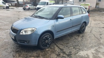 Skoda Fabia II Kombi 1.2 70KM 2008 SKODA FABIA II Combi (545) 1.2 70 KM, super stan, zadbany, bezwypadkowy.