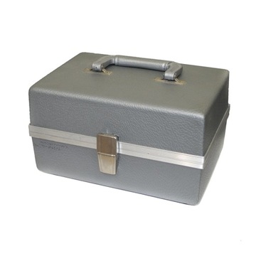 КАМЕРА МГНОВЕННОГО КРУПНОГО ПЛАНА POLAROID DINE, МОДЕЛЬ IV