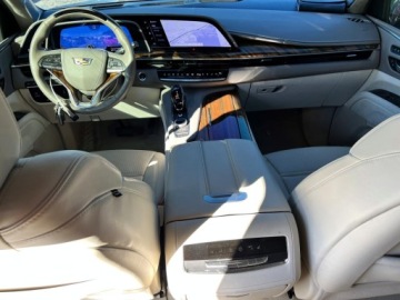Cadillac Escalade III 2024 Cadillac Escalade 2024 6.2 Benzyna 420KM, zdjęcie 8