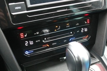 Volkswagen Passat B8 Variant Facelifting 2.0 TDI SCR 150KM 2022 Volkswagen Passat ELEGANCE 2.0 TDI DSG Salon PL GWARANCJA SelectCar+ FV 23%, zdjęcie 31