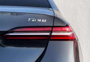 BMW Seria 5 G90-91 2025 BMW Seria 5 I wlasciciel Hak M Sport Gwarancja Bezwypadkowy FVAT23, zdjęcie 7