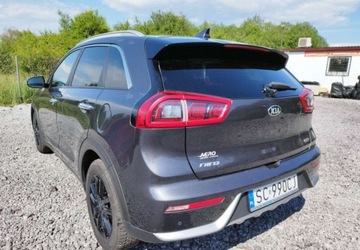 Kia Niro I Crossover 1.6 GDi Hybrid 141KM 2016 Kia Niro Kia Niro 1.6 hybryda klima kamera sta..., zdjęcie 3