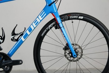 ДОРОЖНЫЙ ВЕЛОСИПЕД CUBE ATTAIN GTC DISC CARBON Shimano Ultegra, размер 56