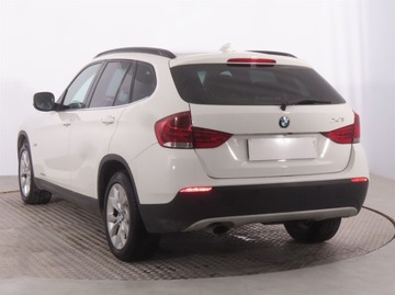 BMW X1 E84 Crossover xDrive23d 204KM 2010 BMW X1 xDrive23d, 201 KM, 4X4, Automat, Skóra, zdjęcie 3