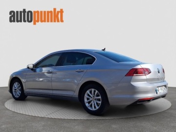 Volkswagen Passat B8 Variant Facelifting 1.5 TSI EVO 150KM 2022 Volkswagen Passat VW Passat 1.5 TSI Evo Business DSG IQ Drive pakiet Comfo, zdjęcie 4