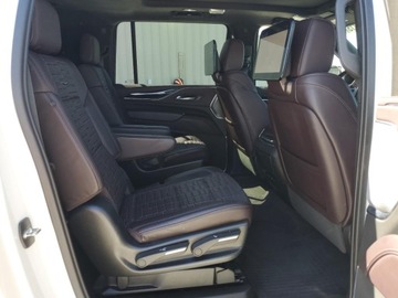Cadillac Escalade III 2022 Cadillac Escalade ESV Sport Platinum 2022 6.2l 6.2 Benzyna 420KM, zdjęcie 11
