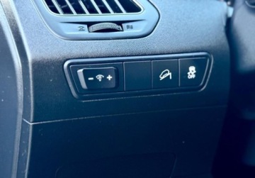 Hyundai ix35 SUV Facelifting 1.7 CRDi 115KM 2014 Hyundai ix35 1.7 CRDI Serwis aso klimatyzacja ele szyby niski przebieg now, zdjęcie 16