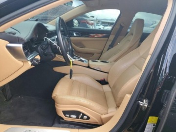 Porsche Panamera II Liftback 3.0 330KM 2018 Porsche Panamera 4 2018 3.0 Benzyna 330KM, zdjęcie 7