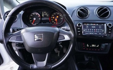 Seat Ibiza 2014 Seat Ibiza Bezwypadkowy Serwisowany 1-Wlasciciel Navi Tempomat 1.2 MPI Pie, zdjęcie 16