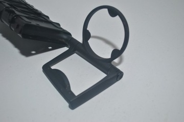 КРЕПЛЕНИЕ КРЫШКИ ПОДСТАКАННИКА SAAB 9-3