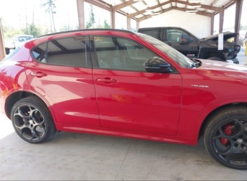 Alfa Romeo Stelvio 2022 Alfa Romeo Stelvio 2022r., VELOCE TI AWD, 2L, od ubezpieczalni 2.0 Benzyna, zdjęcie 7
