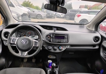 Toyota Yaris IV 2020 Toyota Yaris 2020r, SALONOWA. 1.0 LPG. Uszkodzony lewy przod. Jezdzi., zdjęcie 5