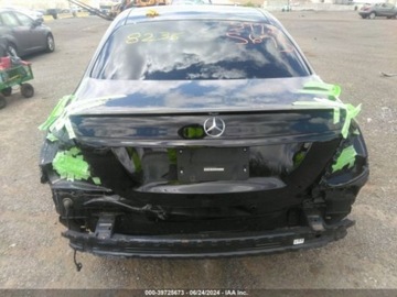 Mercedes Klasa E W213 2019 Mercedes-Benz Klasa E 2019 Mercedes-Benz E-Class E 300 4MATIC Sedan 2.0, zdjęcie 5