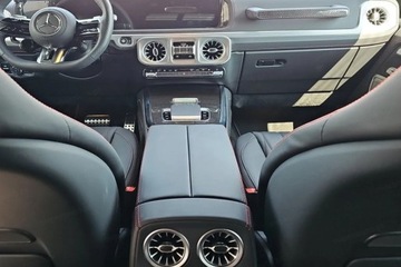 Mercedes Klasa G W465 2024 MERCEDES-BENZ Klasa G AMG 63 Suv 4.0 (585KM) 2024, zdjęcie 7